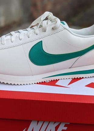 Оригінальні кросівки nike cortez