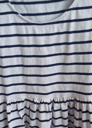 Літня сукня на дівчинку