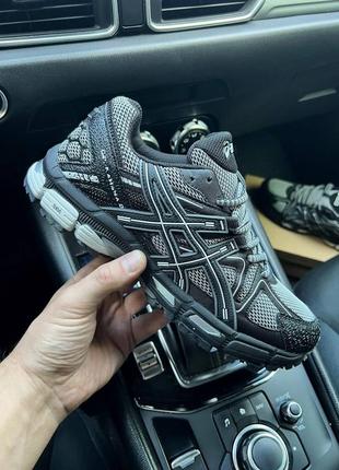 Кроссовки asics