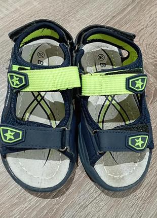 Босоножки на мальчика