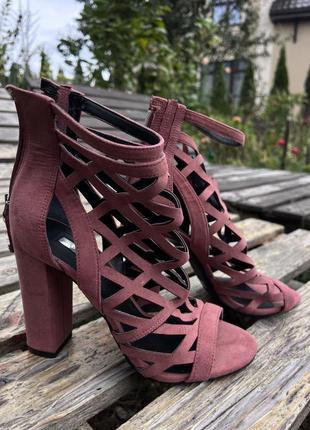 Босоніжки guess 36p