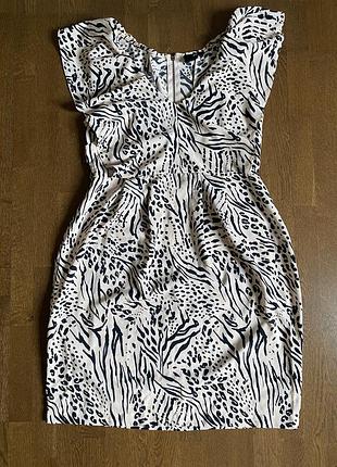 Жіноча сукня б/у