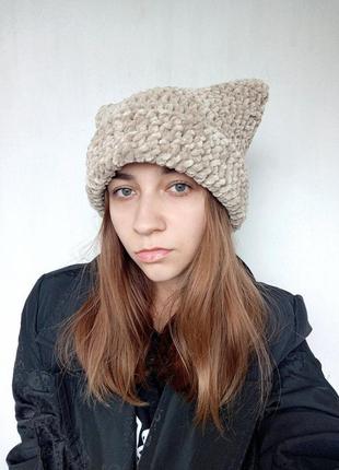 Плюшева шапка з вушками, в'язана вручну, ручна робота, handmade, вельветова, велюрова, skin soft зимня