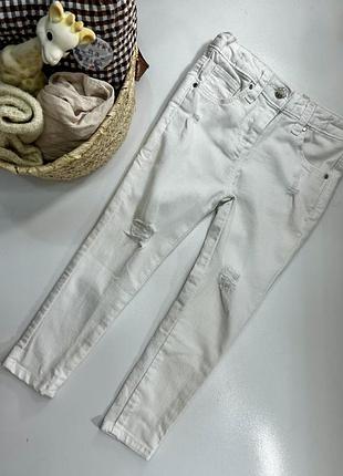 Белые джинсы 3-4 года