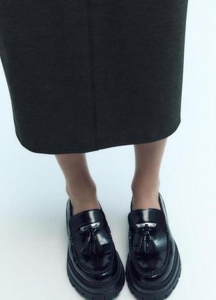 Новые стильные лоферы zara