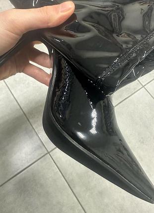 Лаковые ботфорты