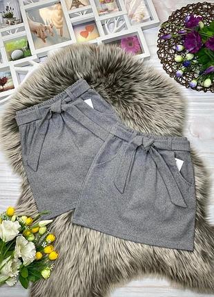 Стильна і тепла спідничка для красунь