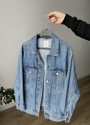 Джинсова курточка