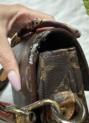 Продам крос боді 8