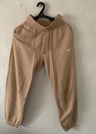 Штани спортивні жіночі nike