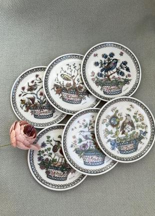 Коллекционная тарелка малы из серии "птицы. месяцы года", hutschenreuther