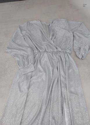 Срібна блискуча вечірня сукня на урочисту подію2 фото