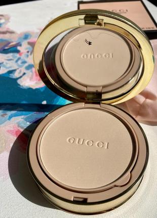 Матуюча пудра gucci poudre de beauté matte natural beauty powder - 01