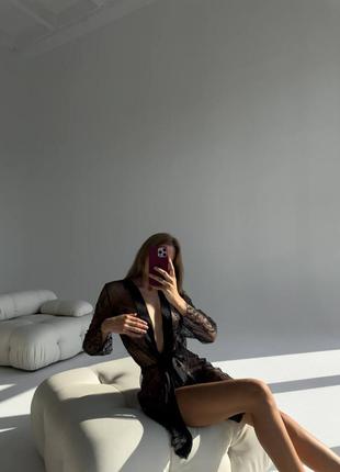 Ефектний мереживний халатик3 фото