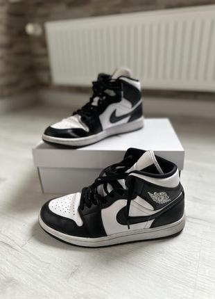 Кросівки nike air jordan