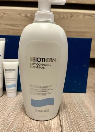 Оригинальный набор biotherm lait corporel holiday edition подарочный набор для женщин4 фото