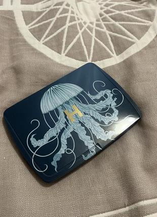 Лимитированная палетка hourglass jellyfish