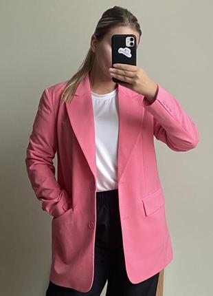 Розовый пиджак sinsay
