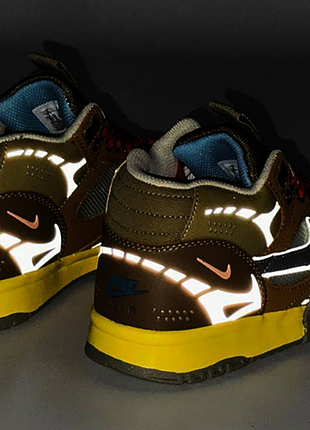 Nike air trainer 1 sp 8