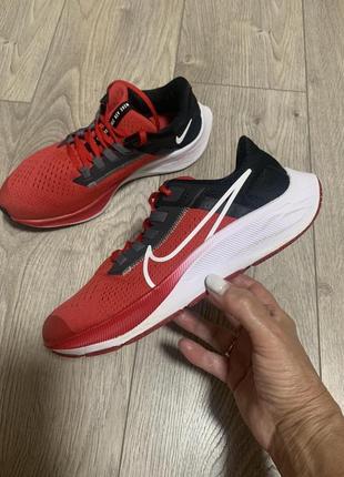 Кроссовки nike