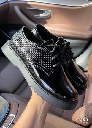 Туфли lavilla цвет: черный материал: натуральный лак