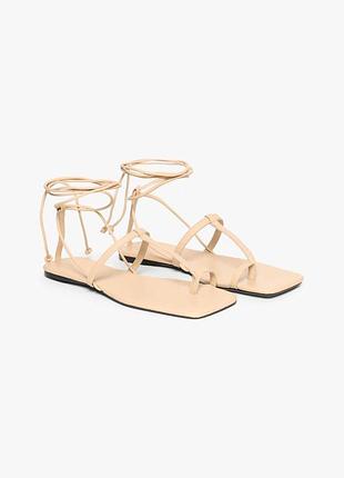 Кожаные сандалии на низком ходу с завязками - zara icons limited edition