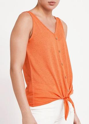 Яскравий топ dunnes