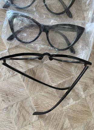 Круті окуляри іміджеві прозора лінза котяче око очки кошки2 фото