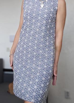 Натуральна з прошвою(вишивка) сукня міді оригінал