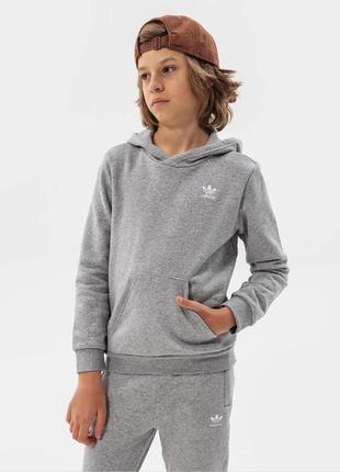 Классная спортивная кофта худи adidas оригинал р.128-134