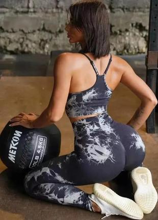 Жіночий безшовний спортивний комплект лосини та топ у стилі тай-дай3 фото