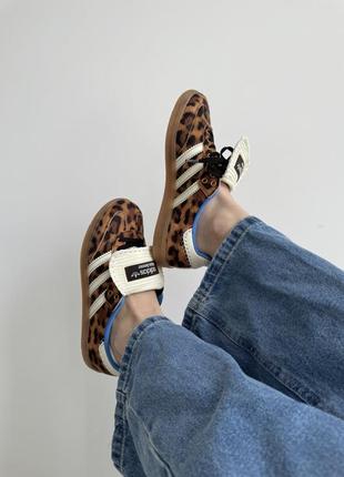 Жіночі кросівки adidas samba wales bonner leopard3 фото