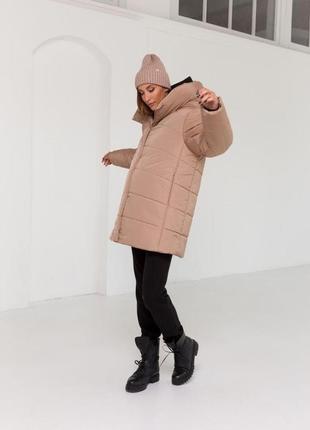 Стильная зимняя куртка для беременных с капюшоном1 фото