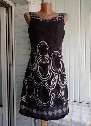 Брендовое натуральное платье, на змейке сбокy3 фото