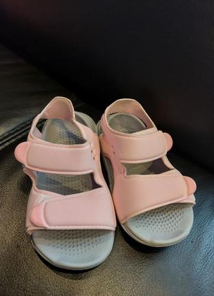 Детские босоножки adidas (23-24 размер)4 фото