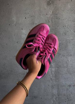 Женские замшевые кеды adidas gazelle pink purple6 фото