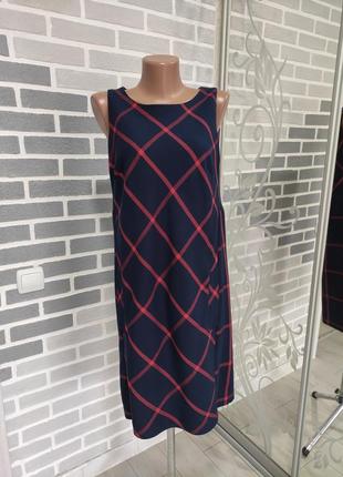 Сукня з геометричним малюнком1 фото