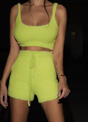 Костюм прогулочный