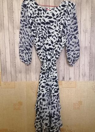 Жіноча сукня