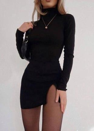 Минималистичное платье гольфик