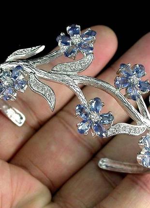 Роскошный браслет с голубыми сапфирами