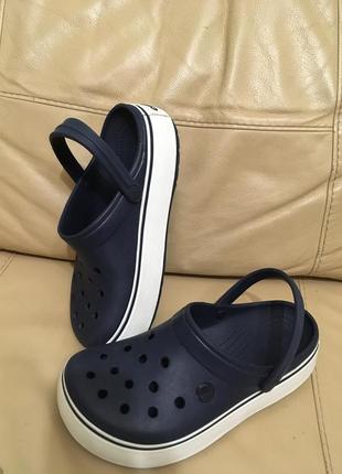 Кроксы шлёпки сабо на платформе crocs platform м7 w92 фото