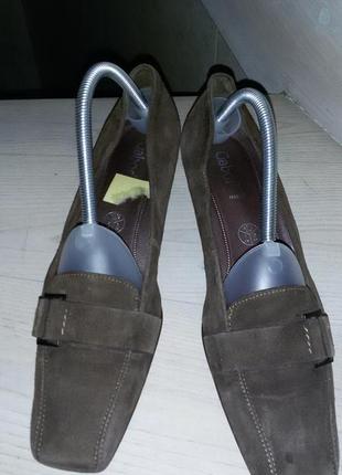 Gabor(немечки)- замшевые коричневые туфли размер 40 1/2 ( 27 см)