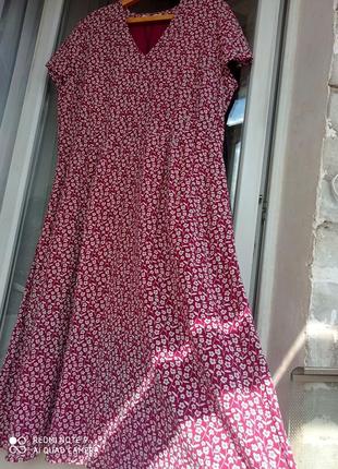 Шикарное платье миди в цветочный принт на подкладке