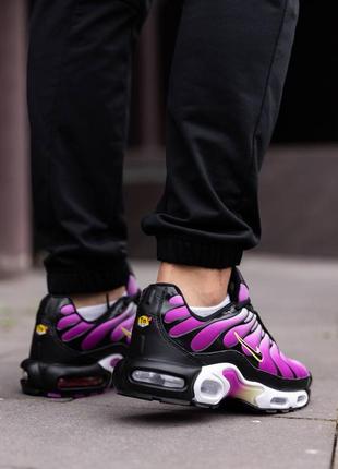 Фірмові чоловічі кросівки nike air max plus tn bold berry * pd3 фото