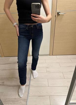 Новые оригинальные женские джинсы Tommy hilfiger rome straight fit (xs, w25)