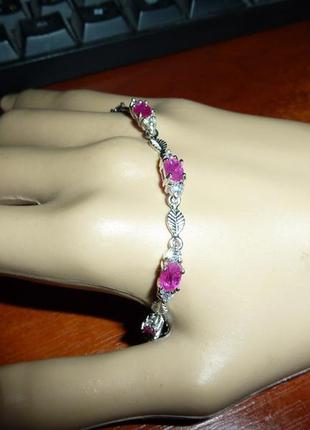 Серебряный браслет с натуральными рубинами