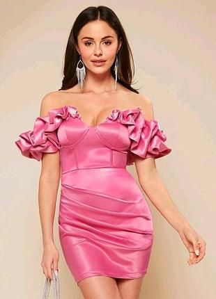 Яркое платье мини