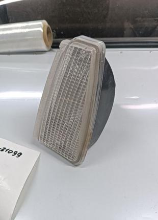 Поворотник ваз 2108-21099 белый левый в сборе