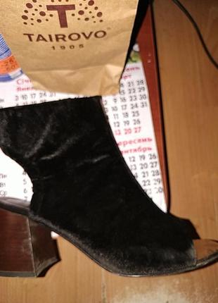 Шикарные велюровые босоножки, внутри кожаная подкладка, размер 38-39